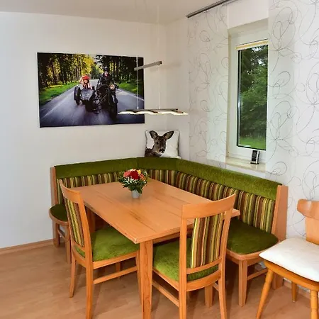 Black Forest Bollenhut *