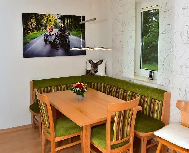 Black Forest Bollenhut *